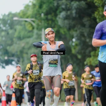 Runner Photo 6904930