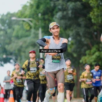 Runner Photo 6904938
