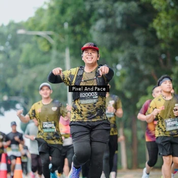 Runner Photo 6904945