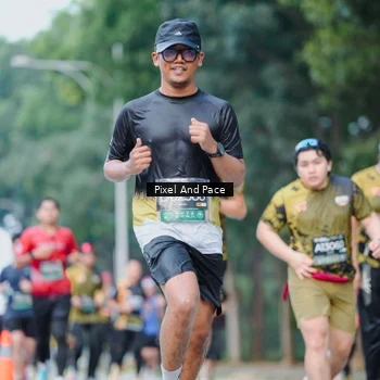 Runner Photo 6904971