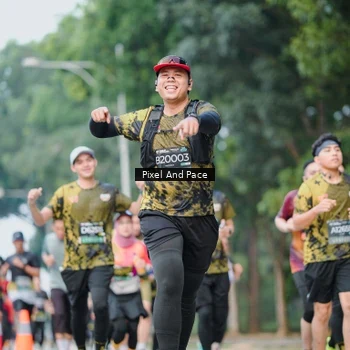 Runner Photo 6904972
