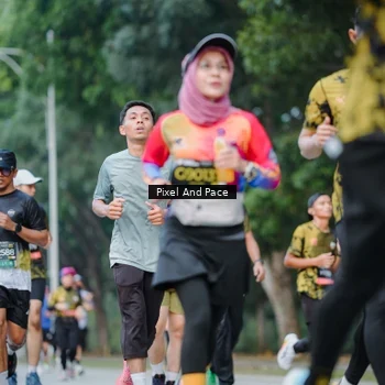 Runner Photo 6904982
