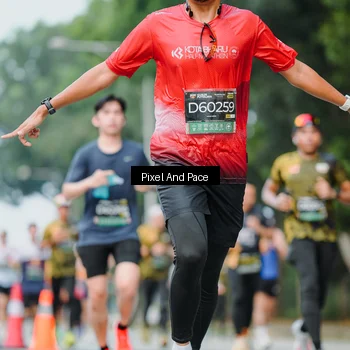 Runner Photo 6905013