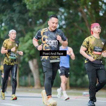 Runner Photo 6905032