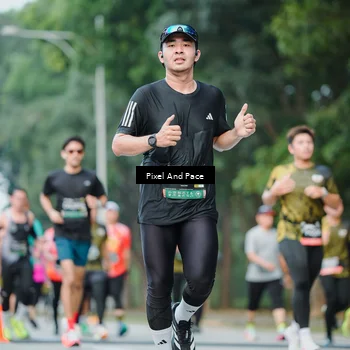 Runner Photo 6905060