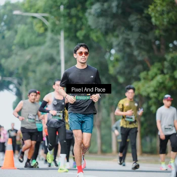 Runner Photo 6905075