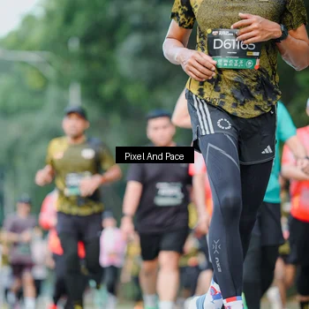 Runner Photo 6905110
