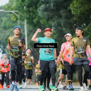 Runner Photo 6905120