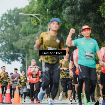Runner Photo 6905125
