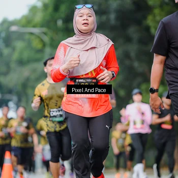 Runner Photo 6905153