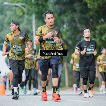 Runner Photo 6905171