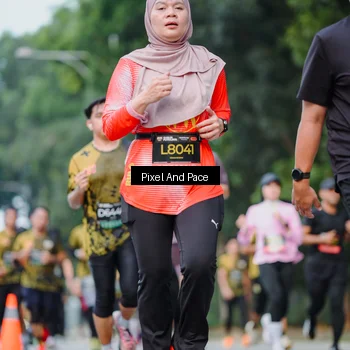 Runner Photo 6905178
