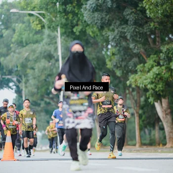 Runner Photo 6905255