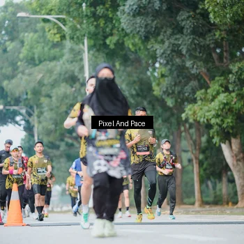 Runner Photo 6905271