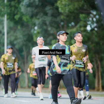 Runner Photo 6905367