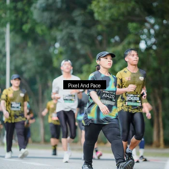 Runner Photo 6905386