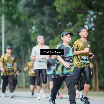 Runner Photo 6905412
