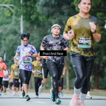 Runner Photo 6905430