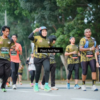Runner Photo 6905455
