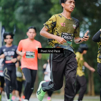 Runner Photo 6905469