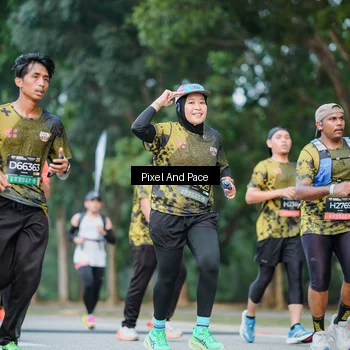 Runner Photo 6905470