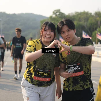 Runner Photo 6905555