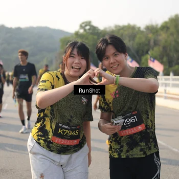 Runner Photo 6905556