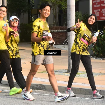 Runner Photo 6905559