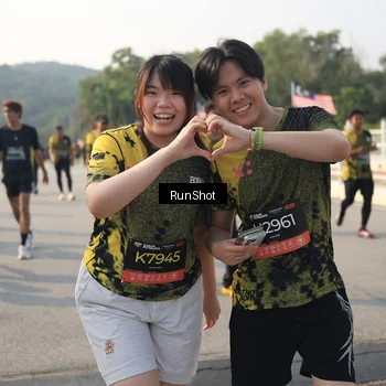 Runner Photo 6905566