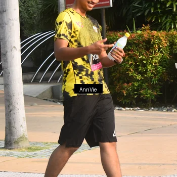 Runner Photo 6905611