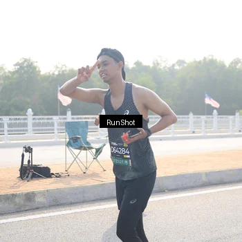 Runner Photo 6905891