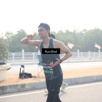 Runner Photo 6905894