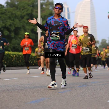 Runner Photo 6906184