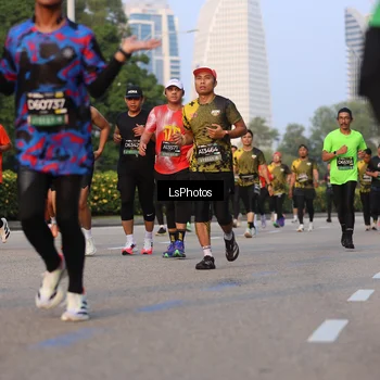 Runner Photo 6906193