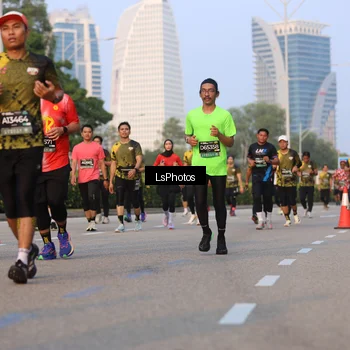 Runner Photo 6906199