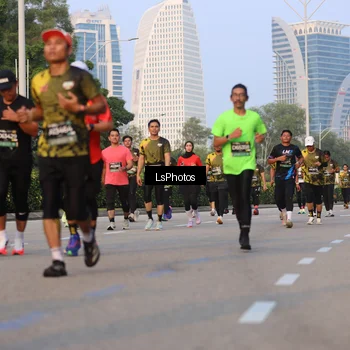 Runner Photo 6906201