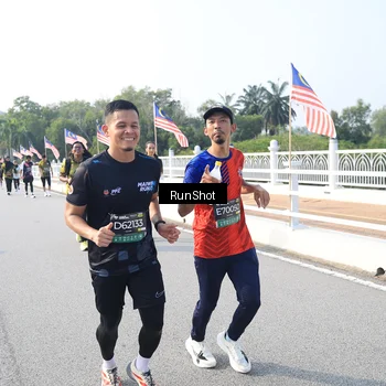 Runner Photo 6906206