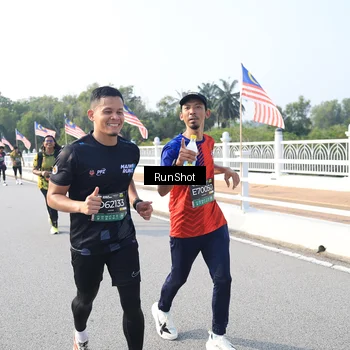 Runner Photo 6906207