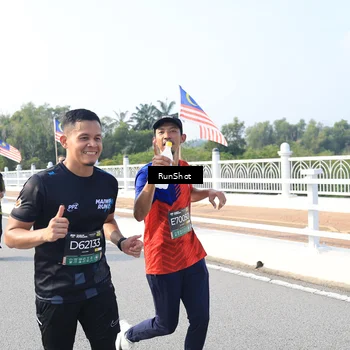 Runner Photo 6906216