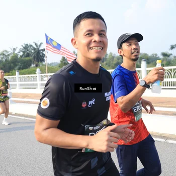 Runner Photo 6906223