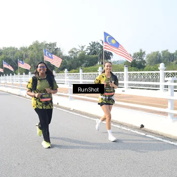 Runner Photo 6906237