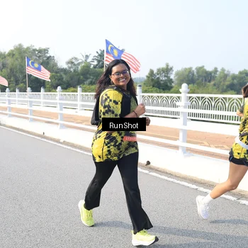 Runner Photo 6906255