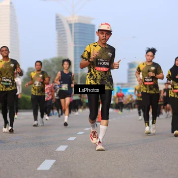 Runner Photo 6906267