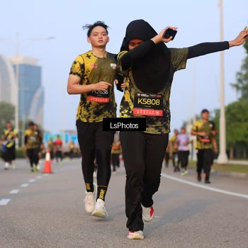 Runner Photo 6906286