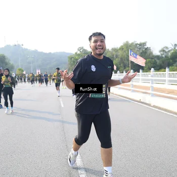 Runner Photo 6906337