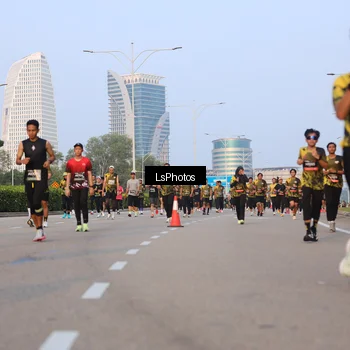 Runner Photo 6906392