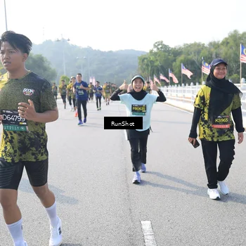 Runner Photo 6906397