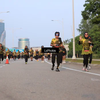 Runner Photo 6906401