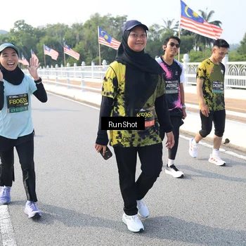 Runner Photo 6906413
