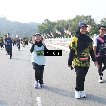 Runner Photo 6906414